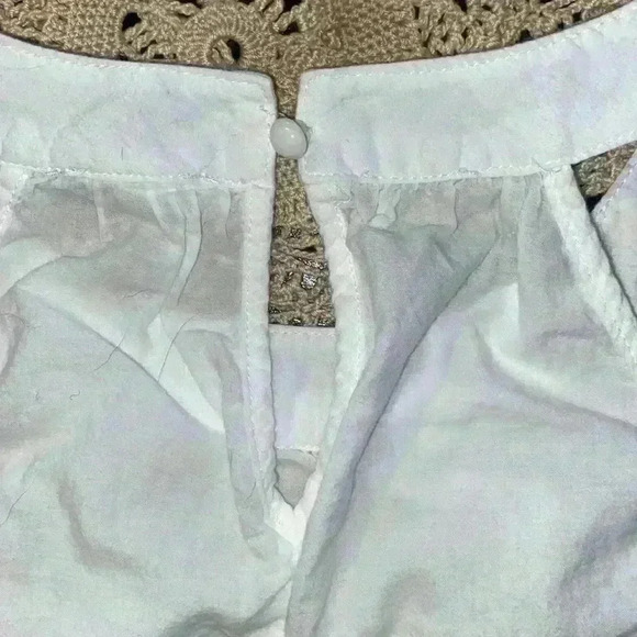 Caution to the Wind white lace halter tank - Picture 6 of 7